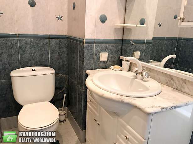 Rent out 4-room apartment. Киев,  Богомольца — photo 3