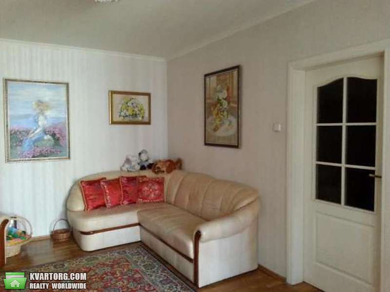 Sell 3-room apartment. Киев,  Маяковского — photo 1