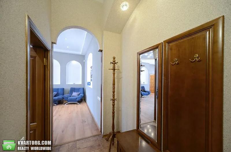 Rent out 2-room apartment. Киев, Михайловская — photo 3