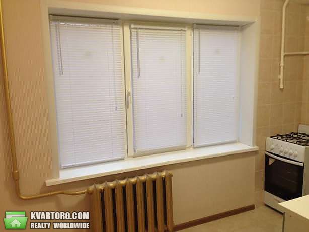 Sell 2-room apartment. Киев,  Труда бул — photo 5