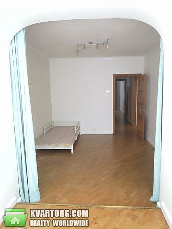 Rent out 3-room apartment. Киев,  Княжий Затон — photo 3