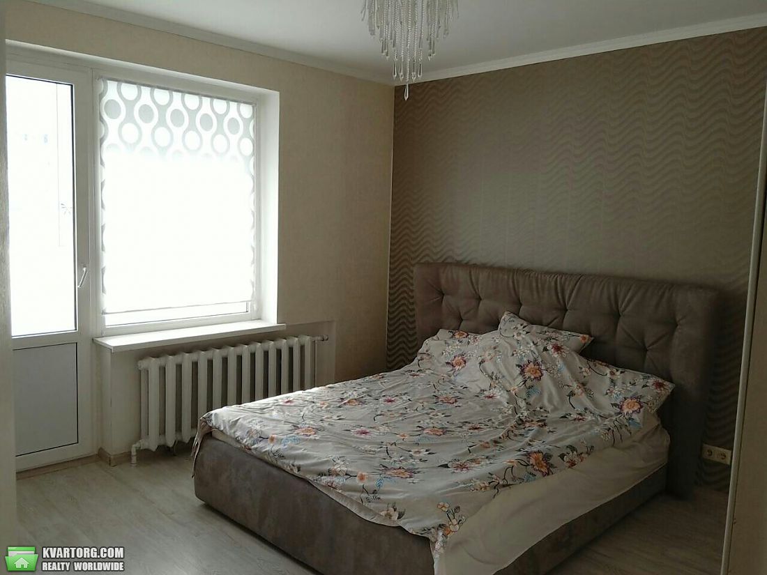 Sell 3-room apartment. Киев,  Набережно-Крещатикская — photo 10