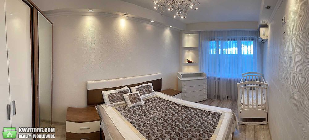 Sell 2-room apartment. Киев,  Жукова — photo 4
