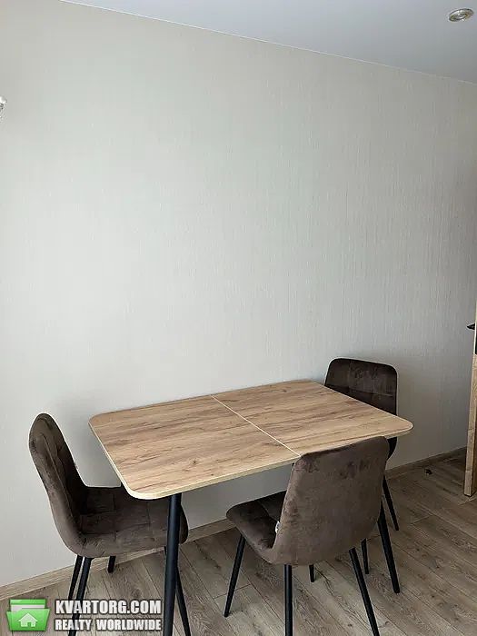 Rent out 2-room apartment. Киев,  Лысогорская — photo 1