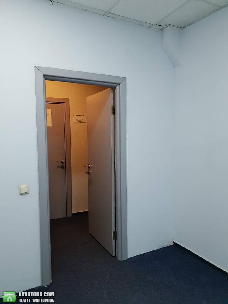Rent out office. Киев, Коновальца — photo 4