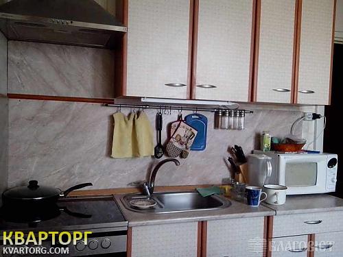 Sell 3-room apartment. Киев,  Стадионная — photo 4