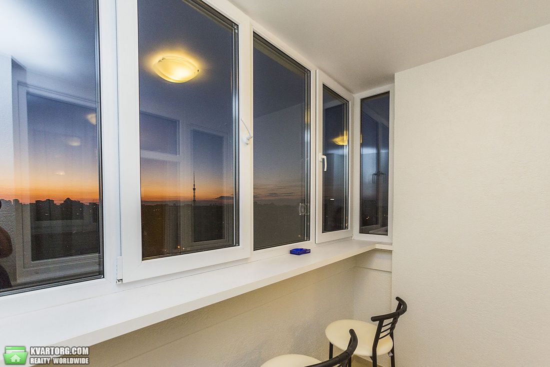 Rent out 2-room apartment. Киев, Никольско-Слободская — photo 10