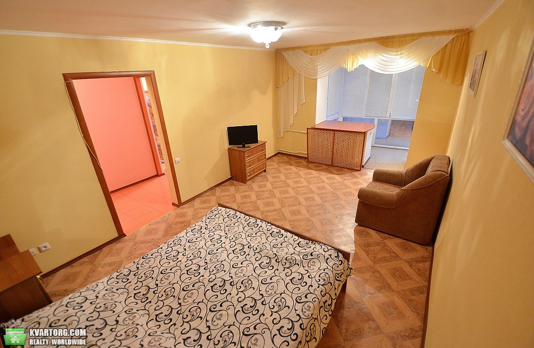 Rent out 1-room apartment. Николаев, Соборная — photo 6