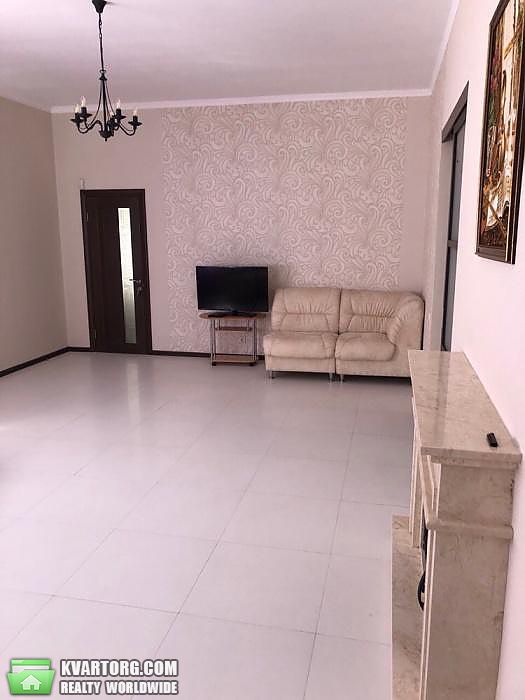 Rent out house. Киев,  Приречная — photo 3