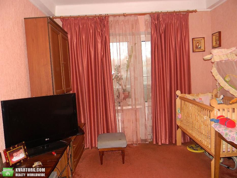 Sell 2-room apartment. Киев,  Фрунзе — photo 4