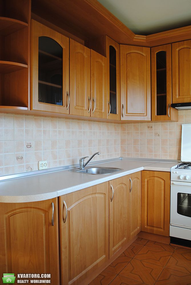 Rent out 3-room apartment. Киев, Полеханова — photo 4