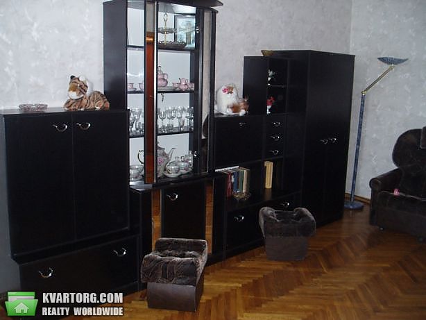 Sell 2-room apartment. Киев,  Подгорная — photo 1