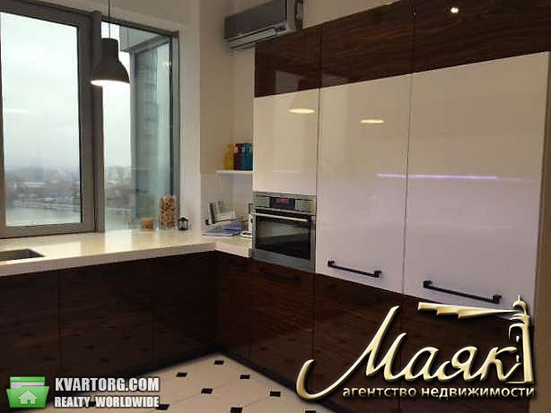 Sell 3-room apartment. Киев,  Днепровская наб — photo 2