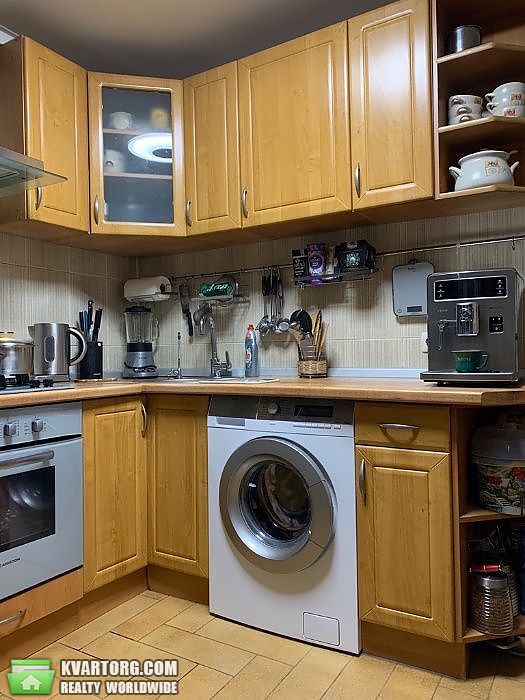 Sell 3-room apartment. Киев,  Братиславская — photo 1