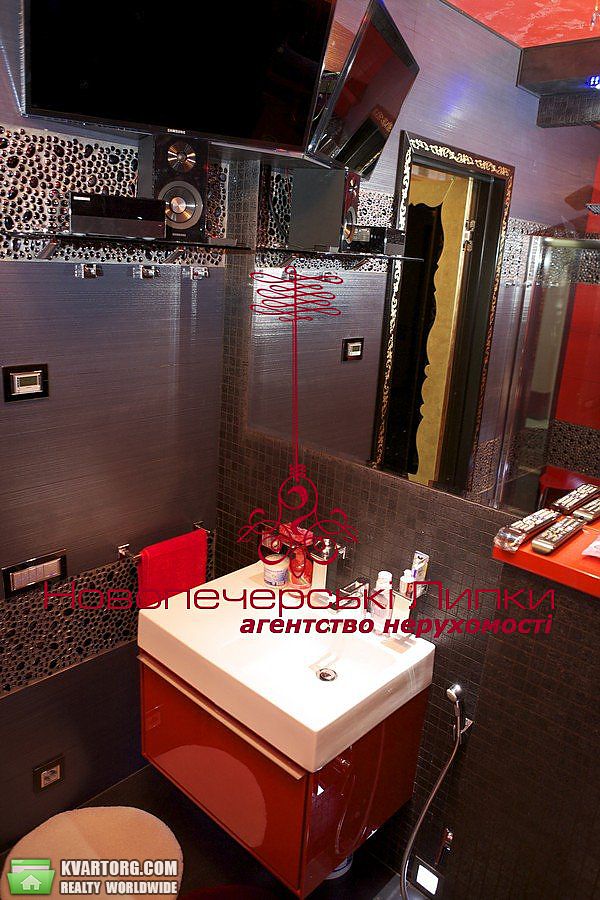 Sell 3-room apartment. Киев,  Драгомирова — photo 9