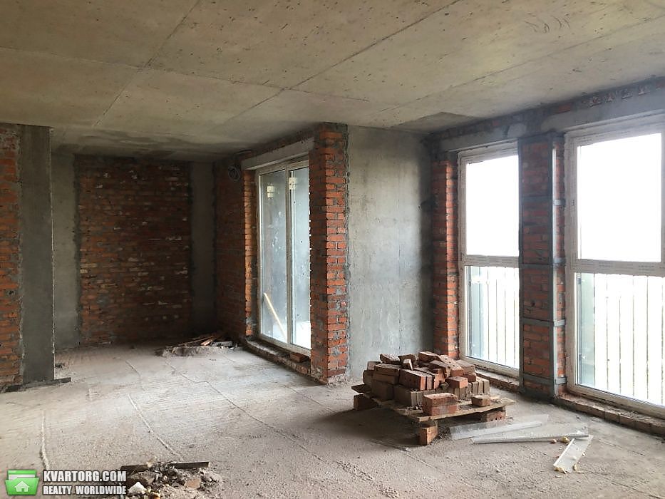 Sell 2-room apartment. Киев, пр. Кирилловская — photo 1