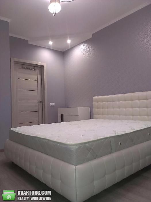 Rent out 2-room apartment. Киев,  Пчелки — photo 6