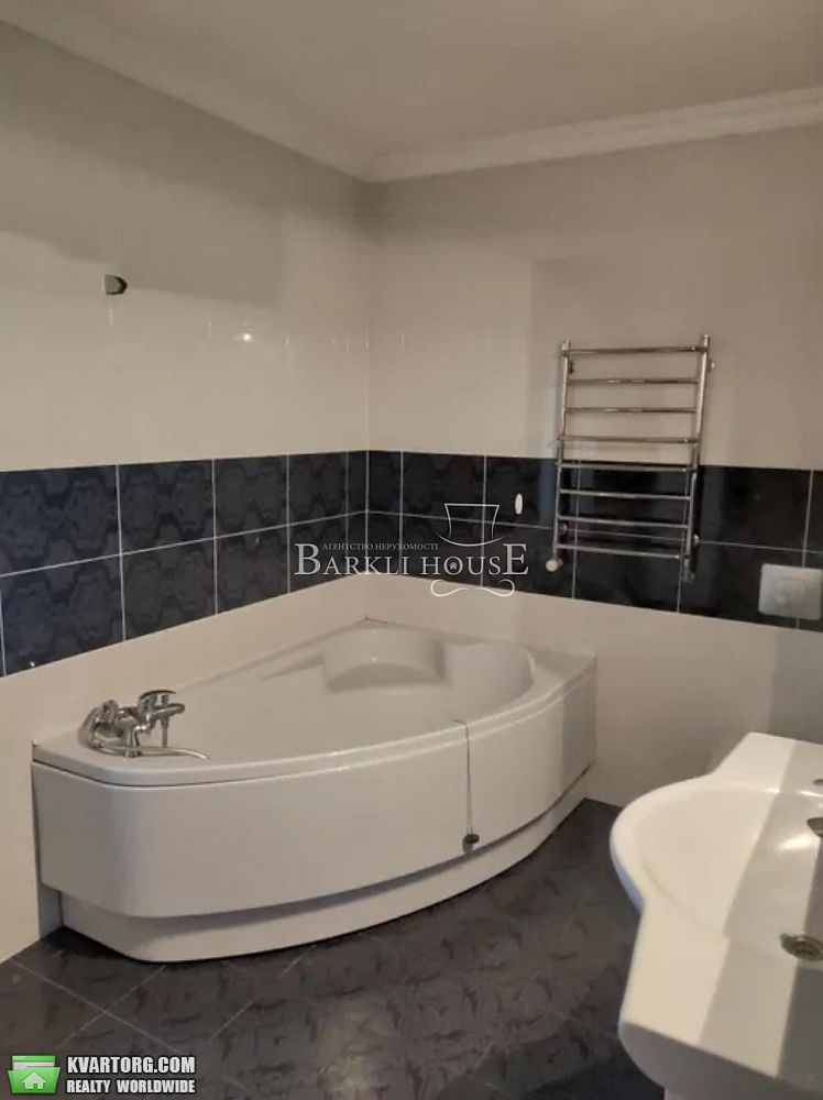 Rent out Townhouse. Киевская обл., Гатное — photo 9