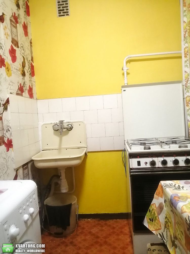 Rent out 2-room apartment. Киев,  Леси Украинки бул — photo 9