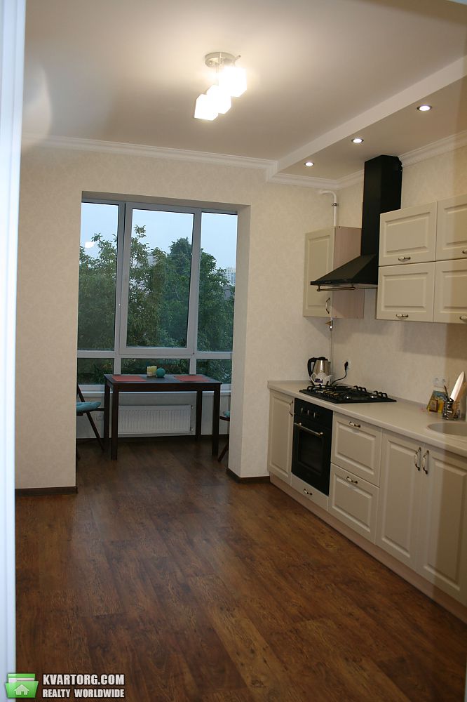 Sell 1-room apartment. Киев,  Московский пр — photo 3