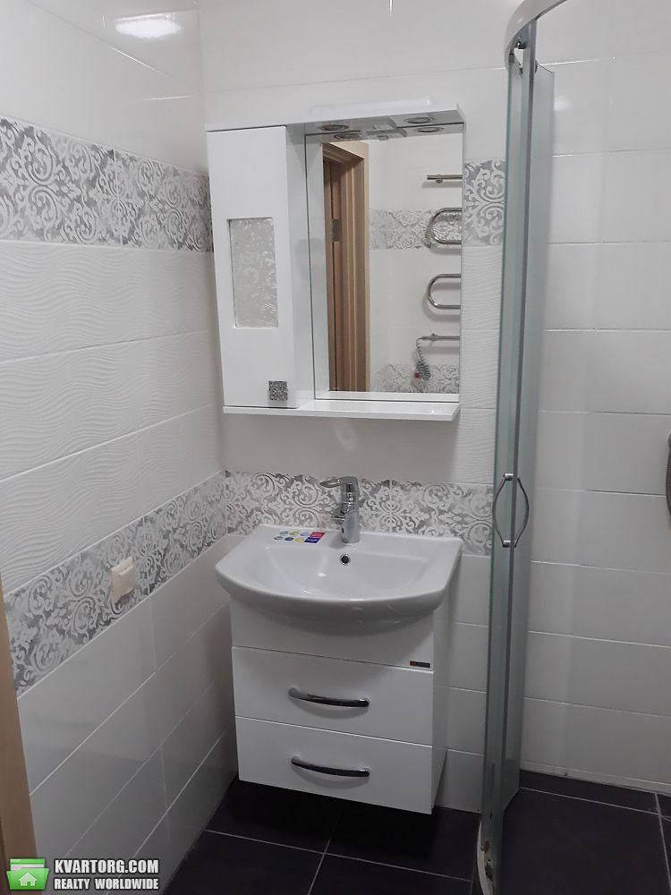 Rent out 1-room apartment. Киев,  Львовская — photo 8