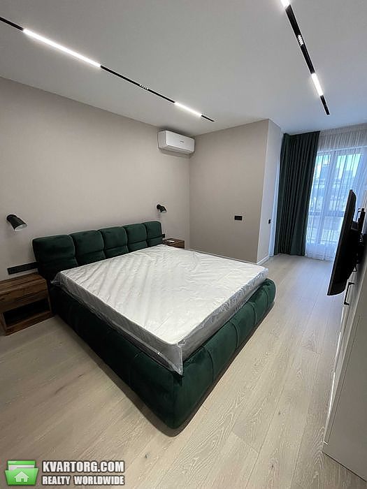 Rent out 2-room apartment. Киев,  Антоновича — photo 7