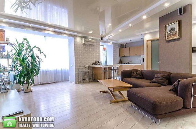 Sell 3-room apartment. Киев,  Потехина — photo 4