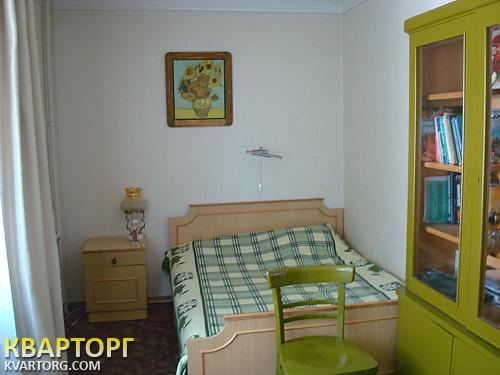 Rent out 2-room apartment. Киев,  Госпитальная — photo 3