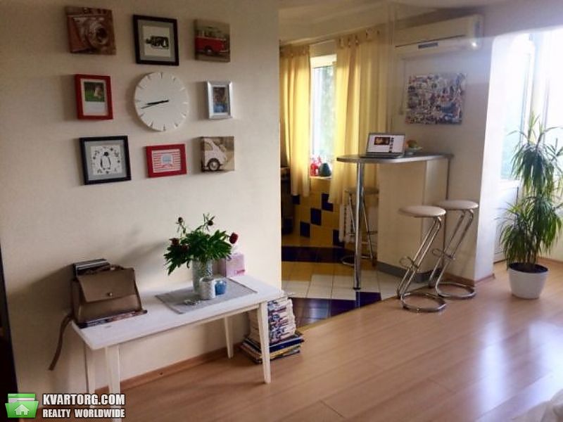 Sell 1-room apartment. Киев,  Милютенко — photo 8