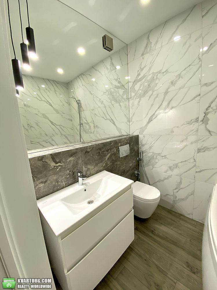 Sell 2-room apartment. Киев, Набережно-Рыбальская — photo 10