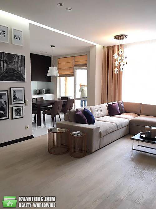 Sell 3-room apartment. Киев,  Драгомирова — photo 1