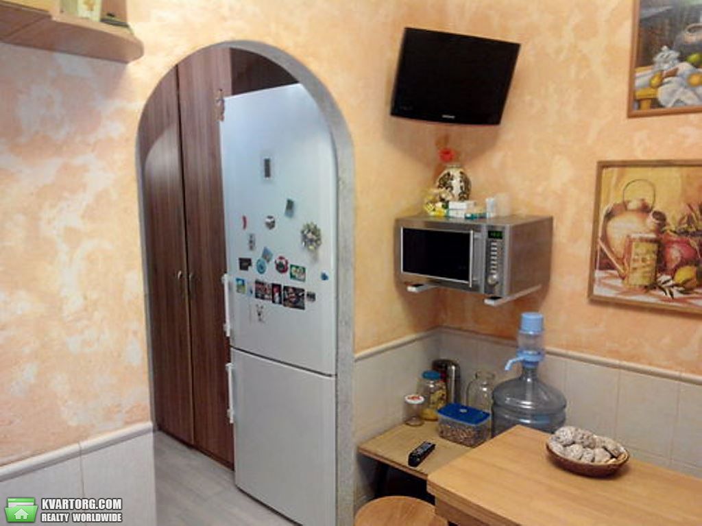 Sell 1-room apartment. Киев, просп. Правды — photo 4