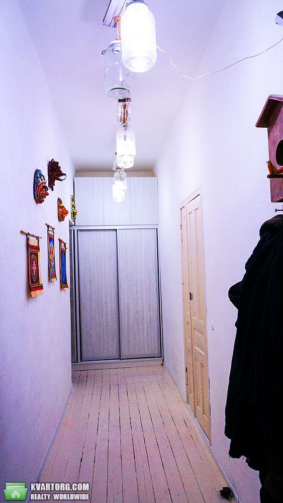 Sell 2-room apartment. Киев, Андреевский Спуск — photo 2