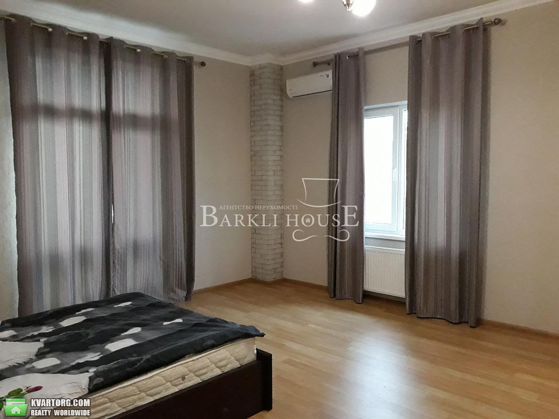 Rent out house. Киев,  Богатырская — photo 8