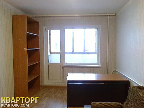 Rent out office. Киев,  Урловская — photo 1