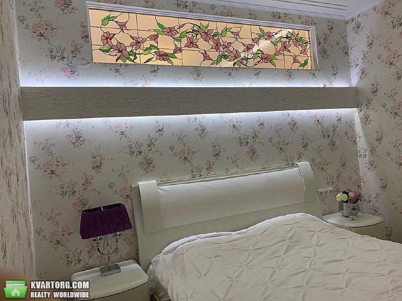 Sell 3-room apartment. Киев, Драгомирова ул. — photo 8