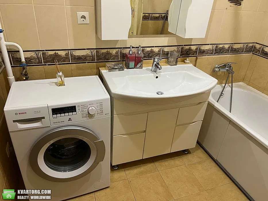 Sell 3-room apartment. Киев, Харьковское шоссе — photo 9