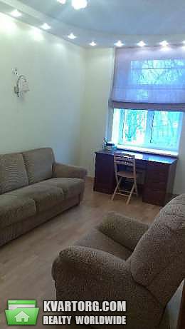 Rent out 3-room apartment. Киев,  Лагерная — photo 2