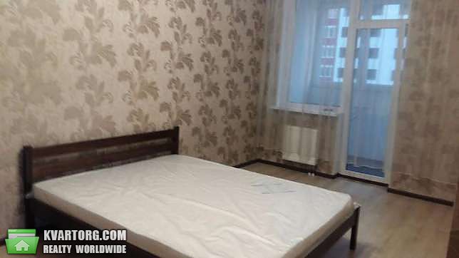 Rent out 2-room apartment. Киев,  Драгоманова — photo 2