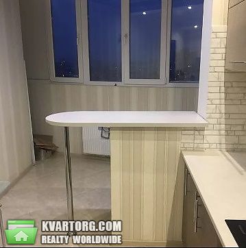 Rent out 2-room apartment. Киев,  Ленинградская пл — photo 1