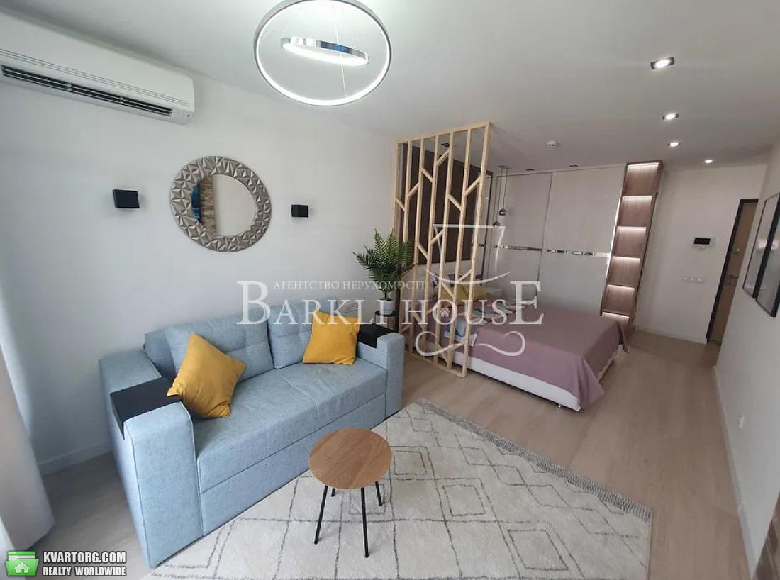 Rent out 1-room apartment. Киев,  Саксаганского — photo 2