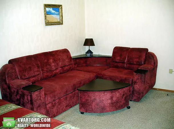 Rent out 1-room apartment. Киев,  Антоновича — photo 1