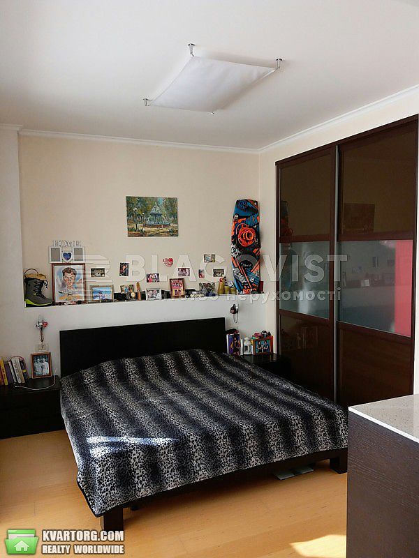 Rent out 2-room apartment. Киев,  Народного ополчения — photo 3