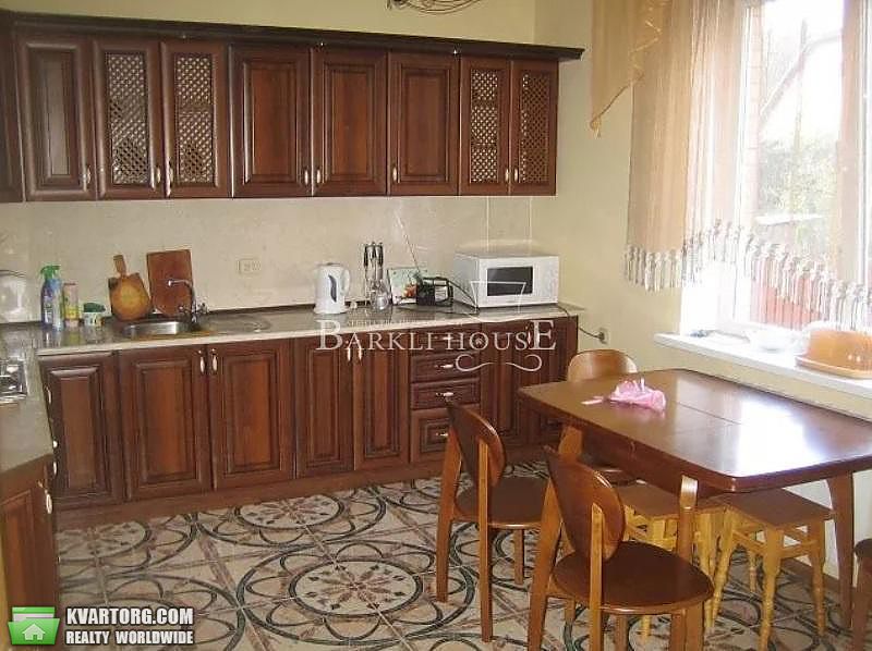 Rent out house. Киев,  Осенняя — photo 4
