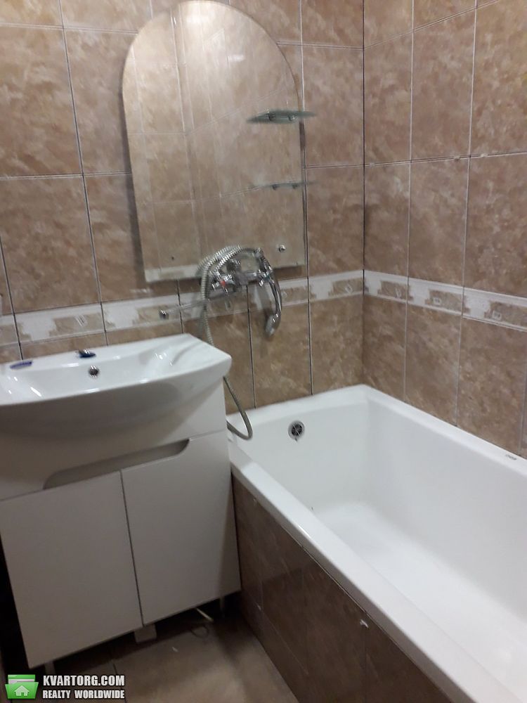 Rent out 1-room apartment. Киев, Булгакова — photo 8