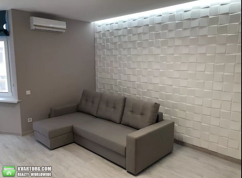 Rent out 2-room apartment. Киев,  Липковского — photo 1