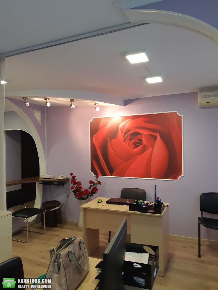 Sell 3-room apartment. Киев,  Малышко — photo 2