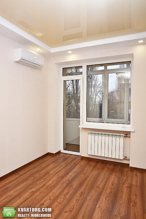 Sell 2-room apartment. Киев,  Уманская — photo 3