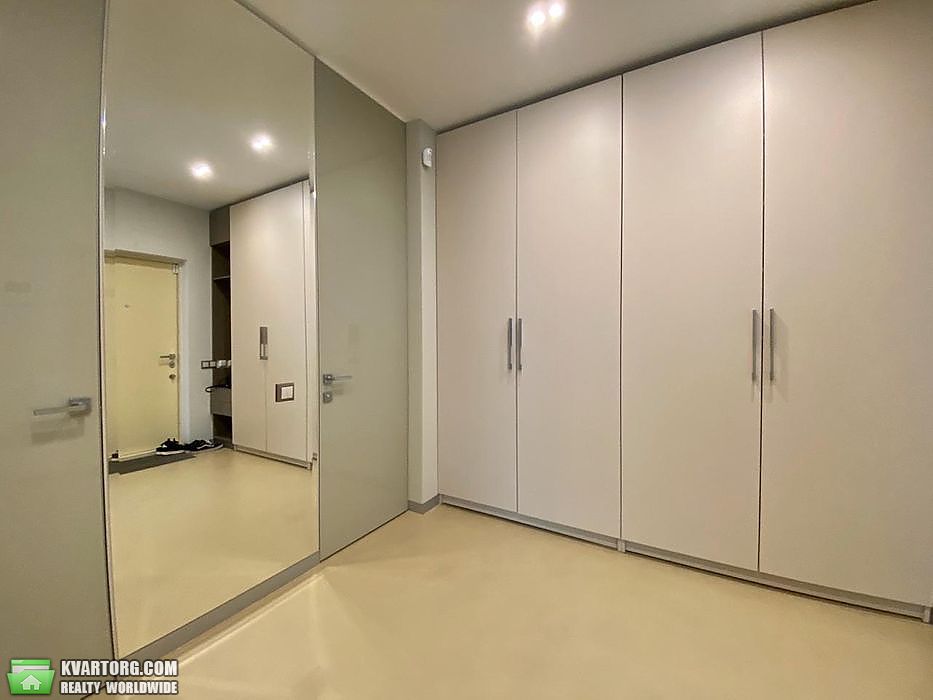 Sell 3-room apartment. Киев, Регенераторная — photo 8