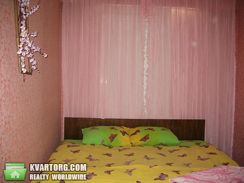 Rent out 4-room apartment. Днепропетровск, ул.Карла Либкнехта — photo 4